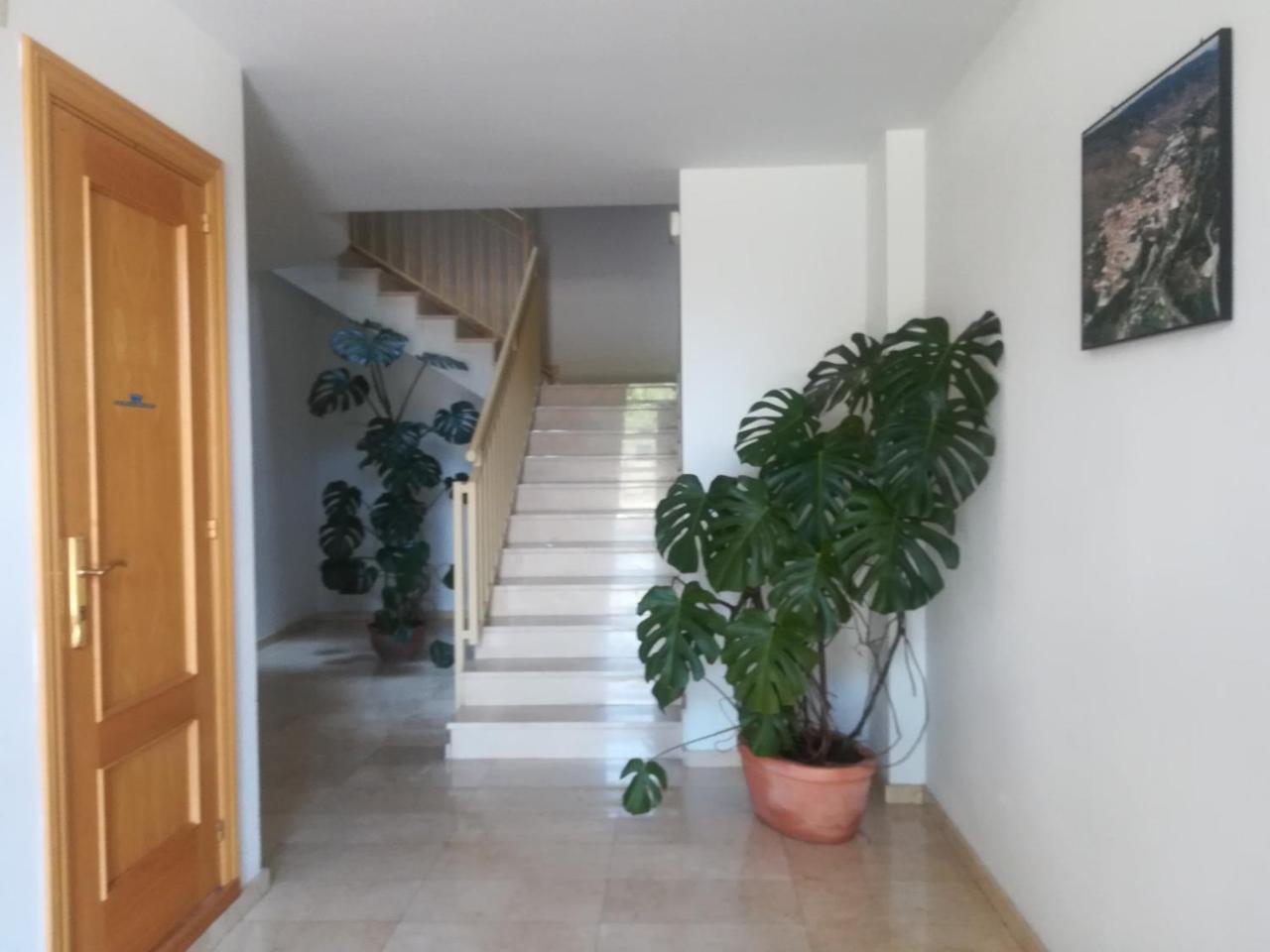 Apartamento "Paseo Del Sauco" Ескарай Екстериор снимка