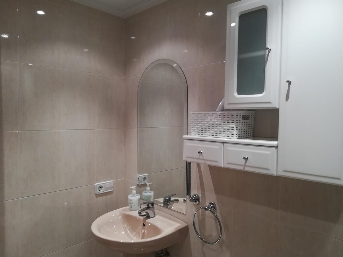 Apartamento "Paseo Del Sauco" Ескарай Екстериор снимка